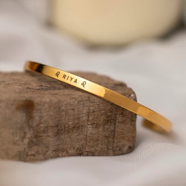 Classic Engraved Bracelet
