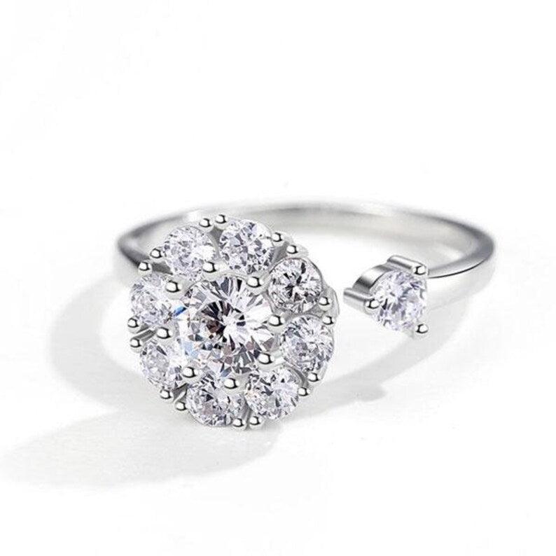 SOLITAIRE SILVER ROTATING ADJUSTABLE RING || BEST GIFT FOR HER || - Le Prestige Box
