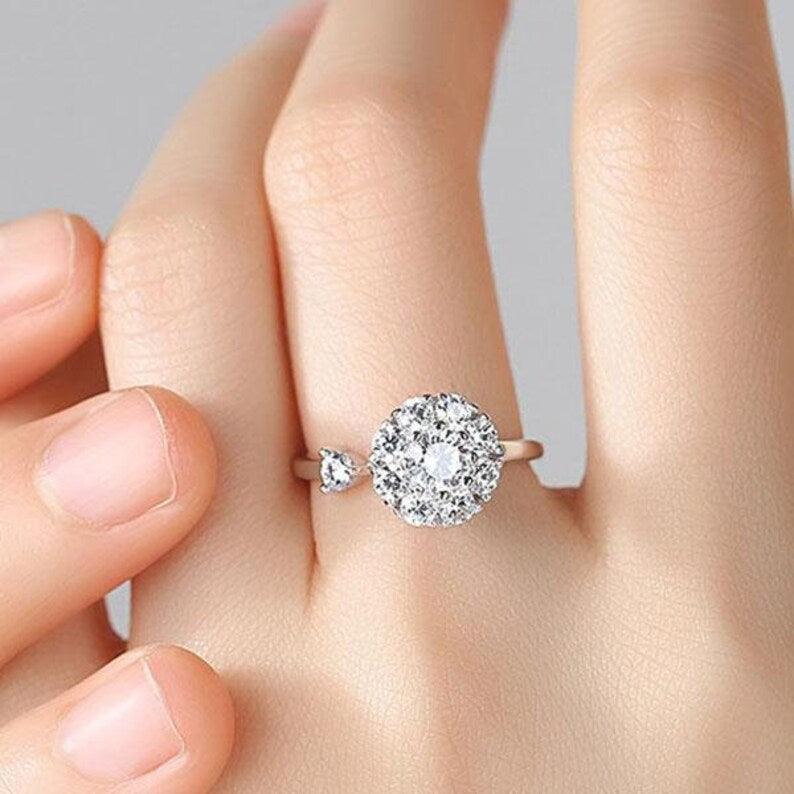 SOLITAIRE SILVER ROTATING ADJUSTABLE RING || BEST GIFT FOR HER || - Le Prestige Box