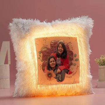 PERSONALISED LED CUSHION - Le Prestige Box