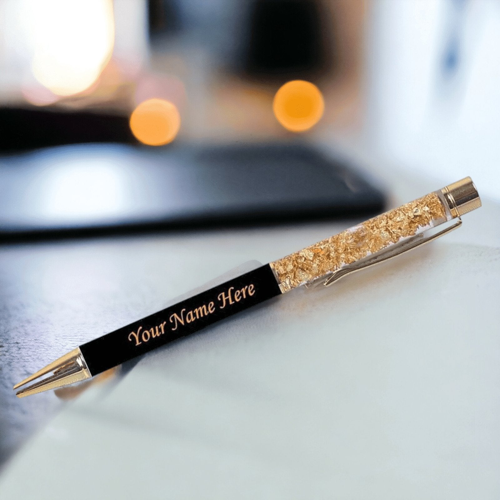 Personalised Pen with golden flakes - Le Prestige Box