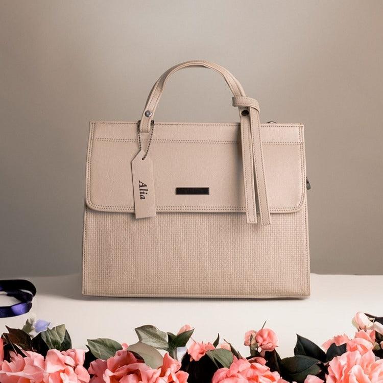 Personalised pure Leather Handbags for Women - Le Prestige Box