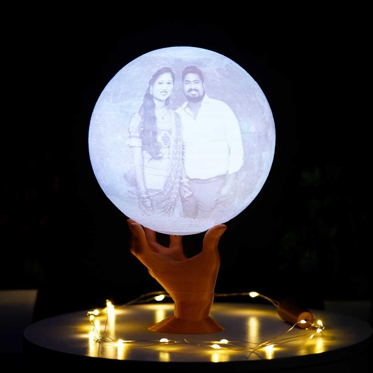 Personalized Moon Lamp - Le Prestige Box