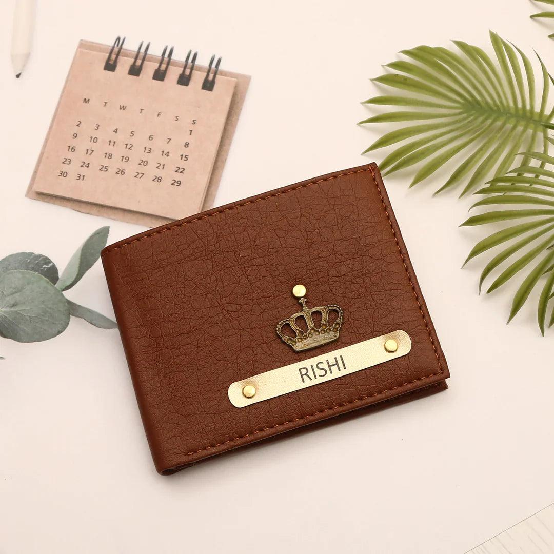 Personalized Textured Wallet With Name & Charm - Le Prestige Box